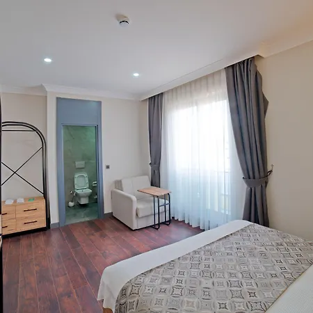 Moonlight Aparthotel