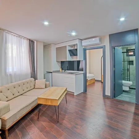 Moonlight Ξενοδοχείο με διαμερίσματα Αττάλεια