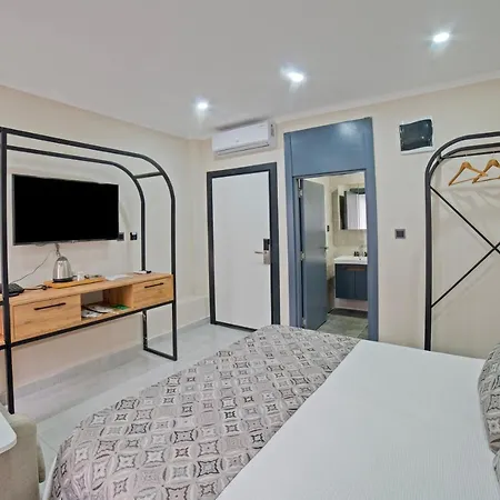 Ξενοδοχείο με διαμερίσματα Moonlight