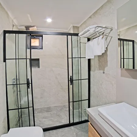 Ξενοδοχείο με διαμερίσματα Moonlight Αττάλεια