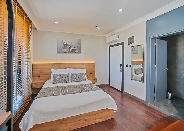 Aparthotel Moonlight 4*