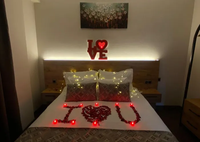 Moonlight Aparthotel