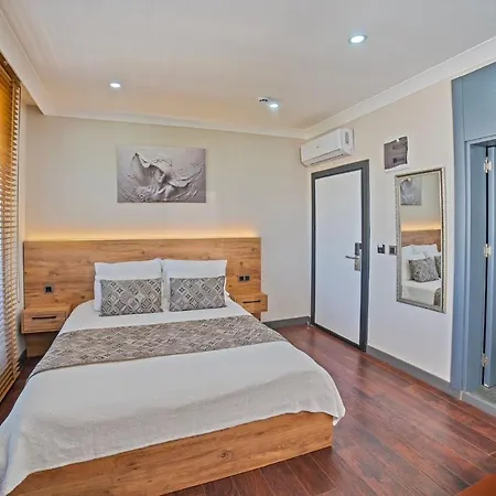 Hotel apartamentowy Moonlight 4*